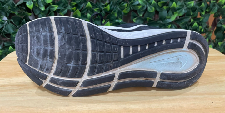 nike air zoom structure 24