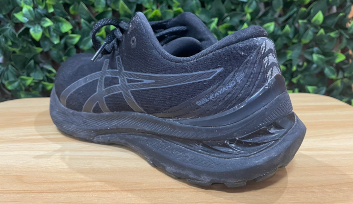 ASICS Gel-Kayano 29 Review: Classic Stability, Trusted Support, and Long-Run Comfort 2