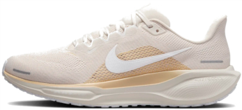 A Beginner's Guide to Running Shoes: Selecting the Best Options from Brooks, Nike, and Hoka 11 A Beginner's Guide to Running Shoes: Selecting the Best Options from Brooks, Nike, and Hoka 9