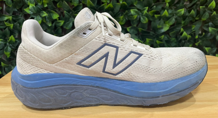 New Balance Fresh Foam X 860v14 Review (2025): Reliable Stability & Cushioning for Overpronators 4
