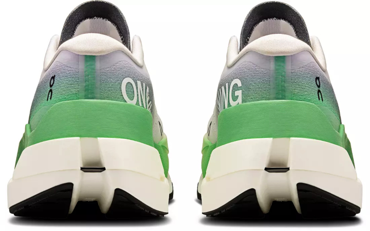 On Cloudboom Max Review (2025): Versatile Super Shoe for Training and Racing 4