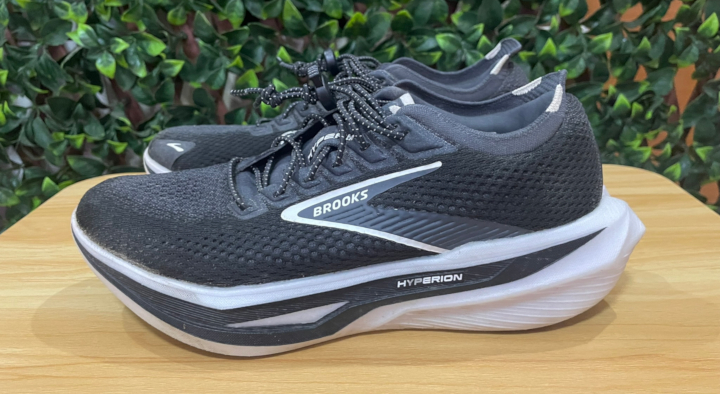 Brooks Hyperion 3 Review (2025): Lightweight Speed Trainer for Daily Miles 6