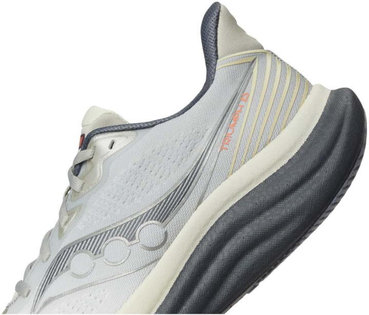 Saucony Triumph 23 Review: Softer Cushion, Lighter Feel, and a More Responsive Daily Ride 5