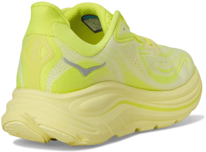 Hoka Clifton 10 Review: Softer Cushioning, Smoother Transitions, and a More Comfortable Daily Ride 2